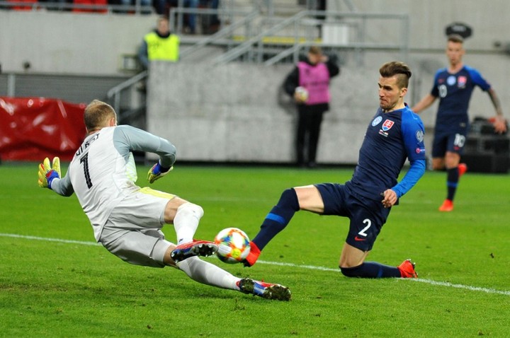 Na Pekaríka sa lepí smola. Návrat z reprezentácie ako zo zlého sna